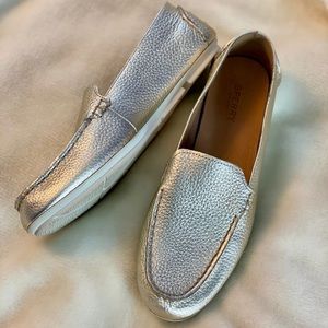 Sperry Pebbled Leather Metallic Loafer